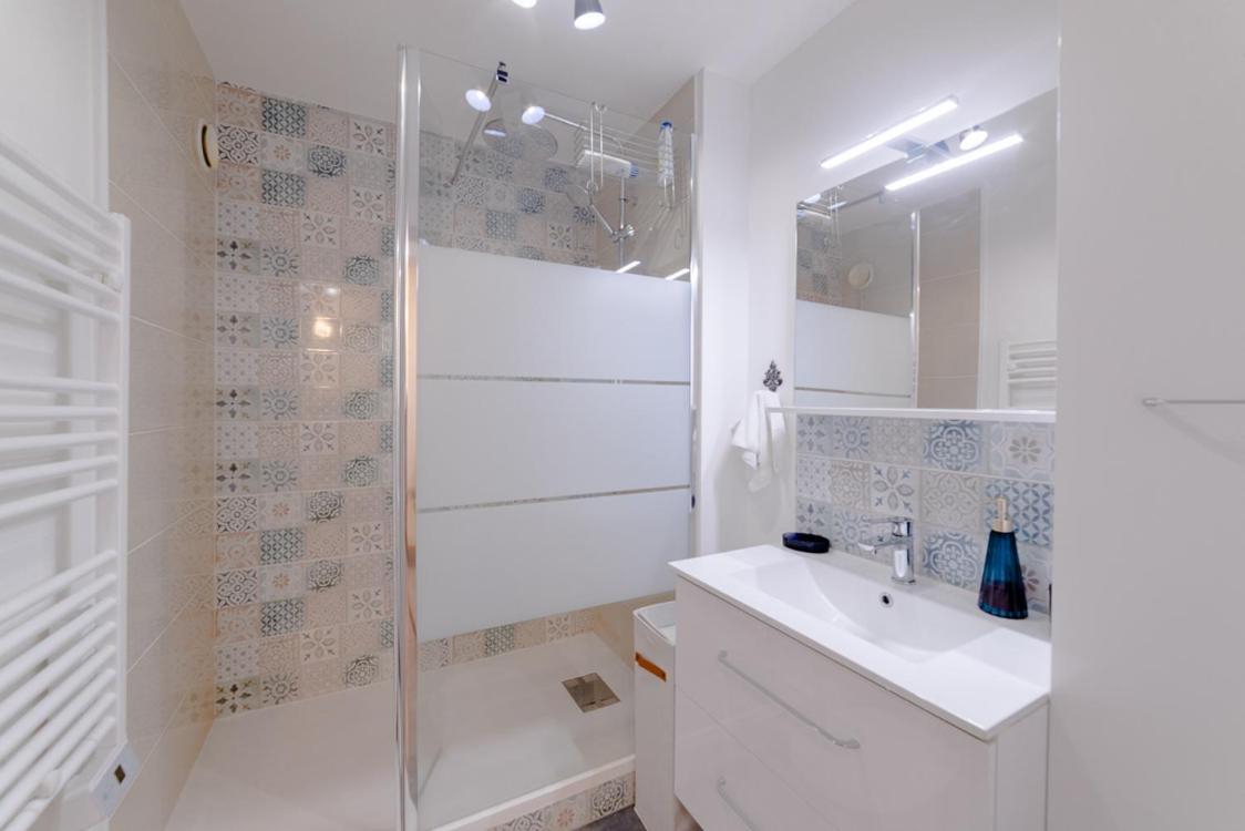Bijoux Central Aparthotel Λιμόζ Εξωτερικό φωτογραφία
